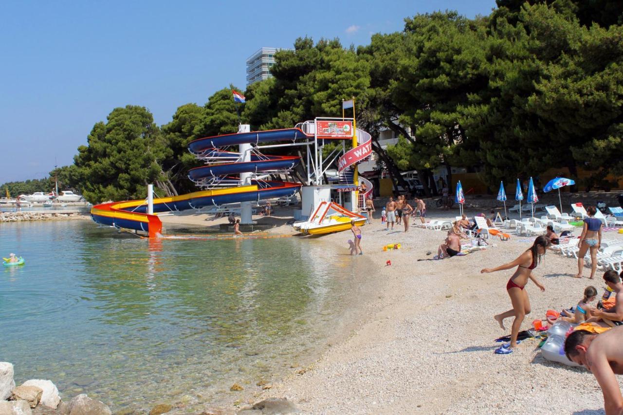 With A Parking Space - 14091 Apartment Makarska