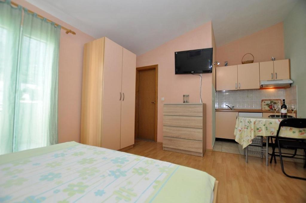 With A Parking Space - 14091 Apartment