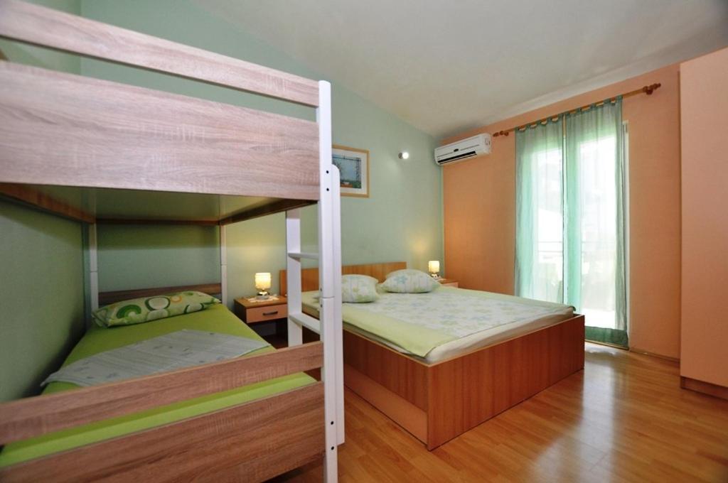 Apartment With A Parking Space - 14091